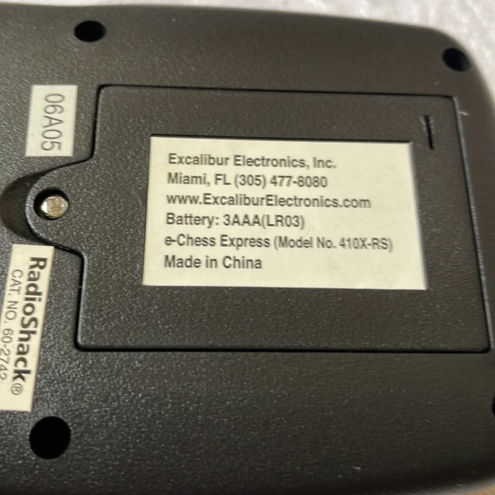 Excalibur electronics e-chess express game handheld pocket portable